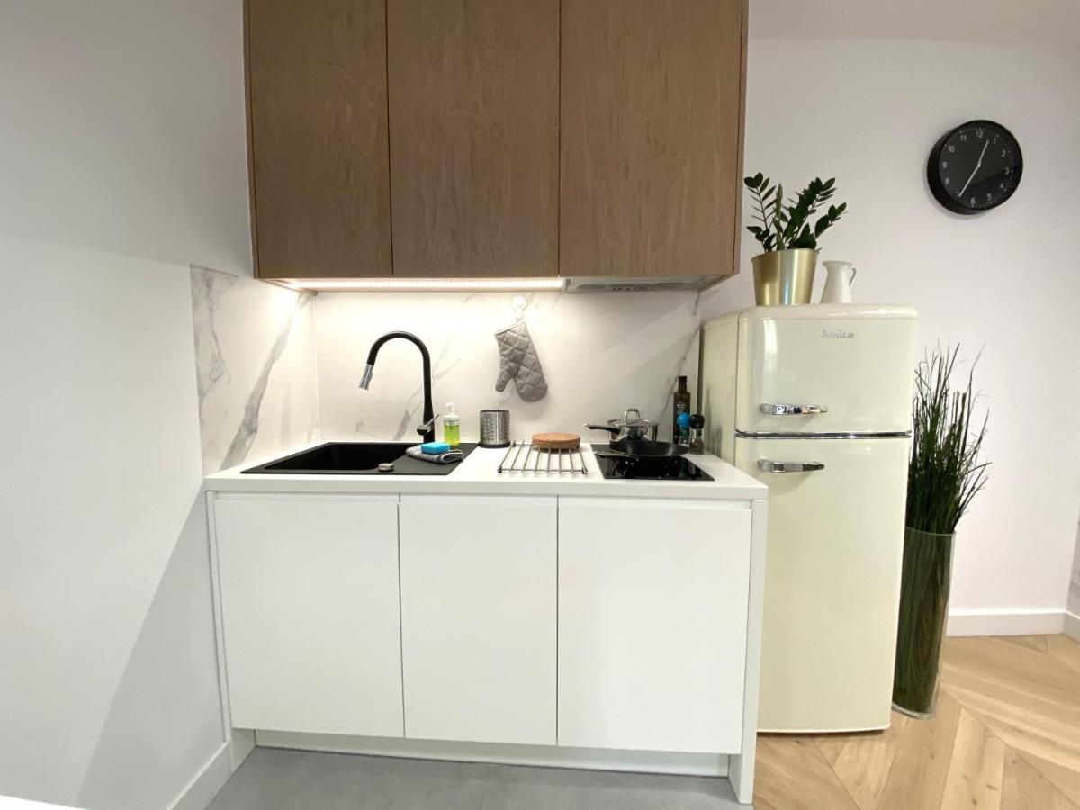 Mycherry - Old Town Apartment - Wiezienna 21C Wroclaw Dış mekan fotoğraf